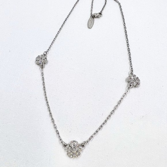 NWOT - NY & CO - Jeweled Flower Charms Silver Tone 16” Chain Necklace - Picture 2 of 8